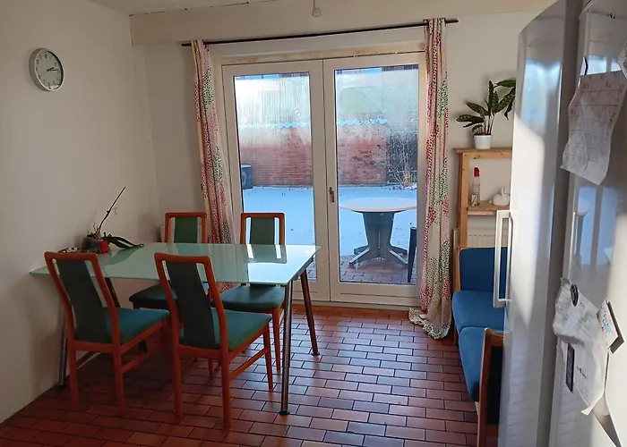 Near Copenhagen אישוי
